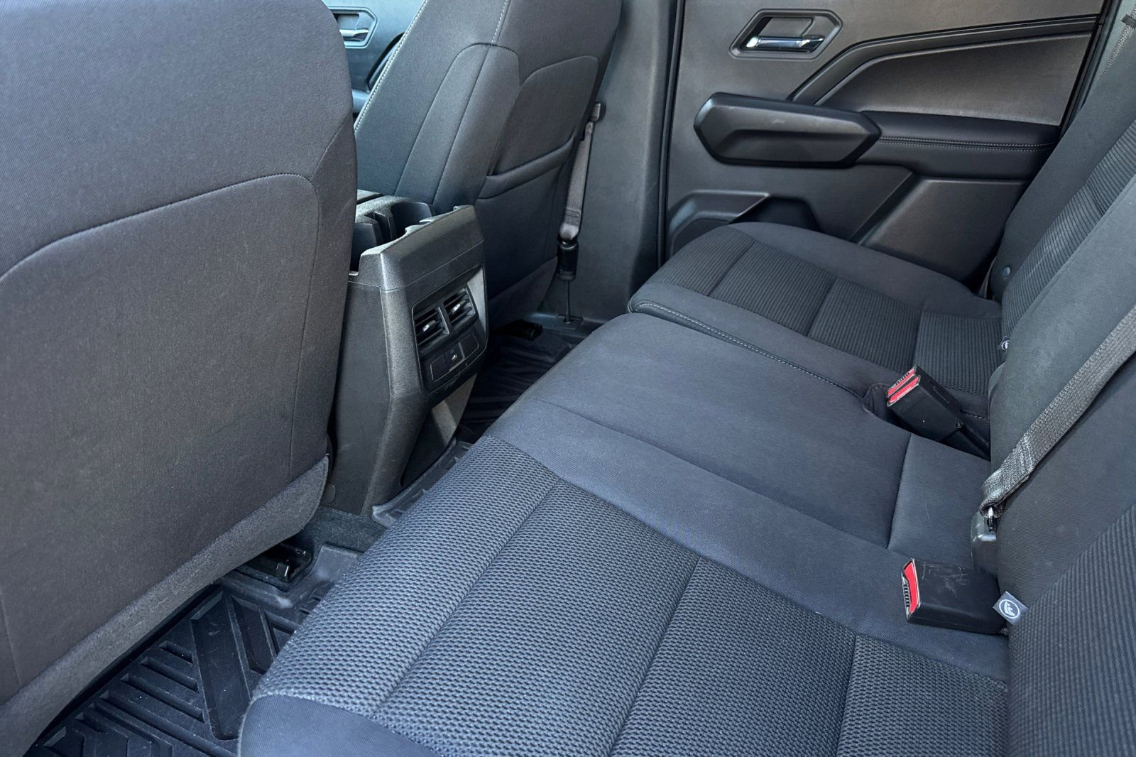 Used 2023 Chevrolet Colorado LT w/ LT Convenience Package image 13