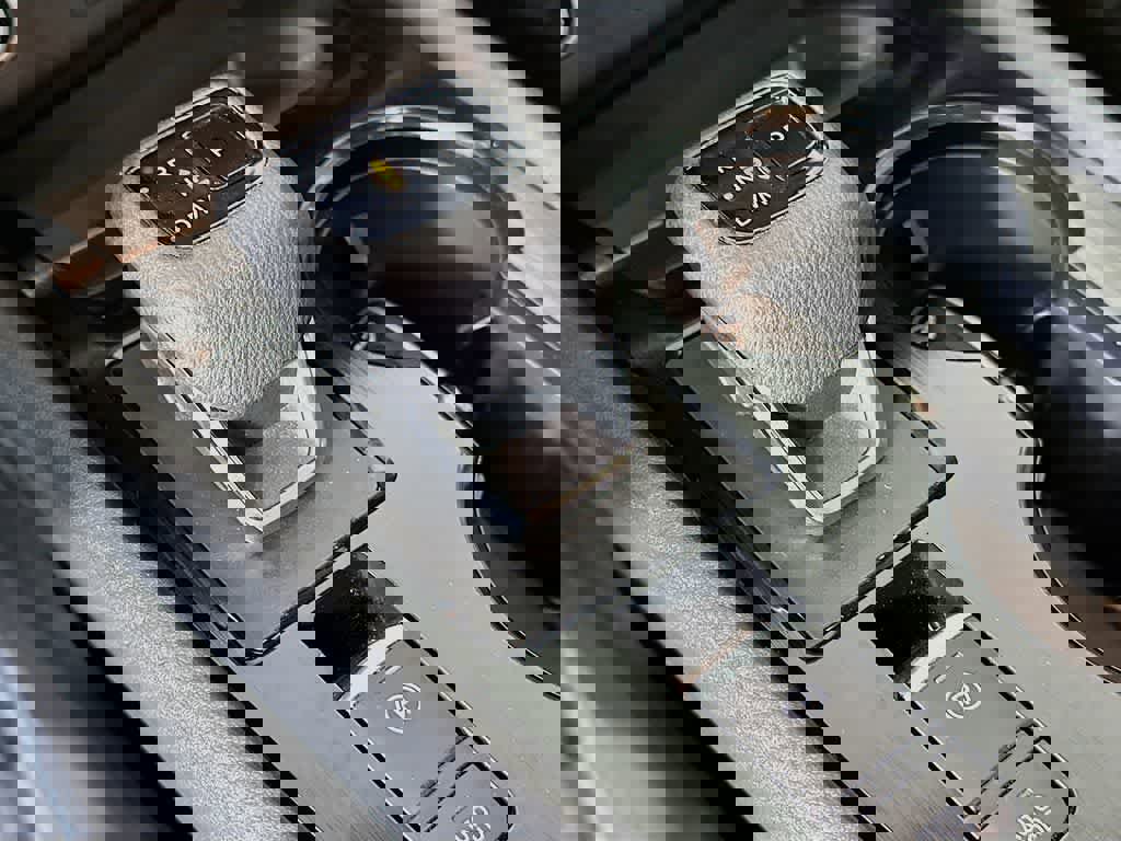 Used 2023 Nissan Rogue SV image 22