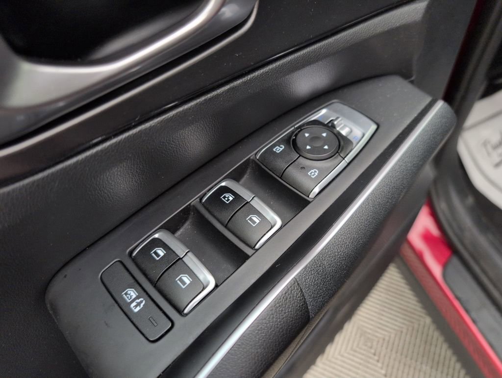 Used 2023 Kia Sorento LX image 36