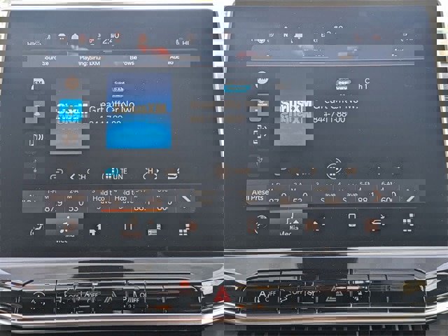 Used 2023 Jeep Compass Limited image 23