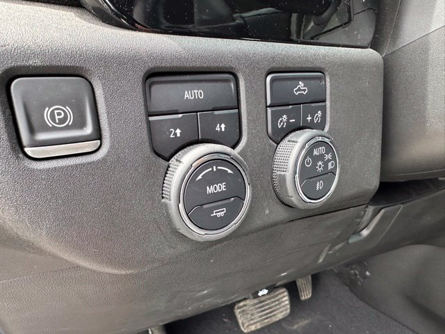 Used 2022 Chevrolet Silverado 1500 RST w/ Max Trailering Package AWD/4WD image 14
