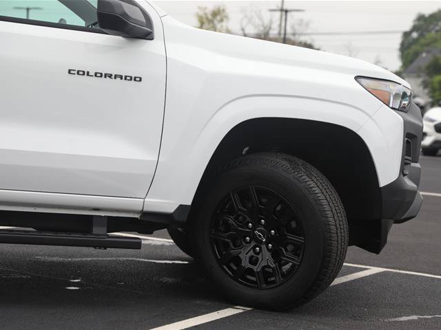 Used 2026 Chevrolet Colorado W/T AWD/4WD image 7