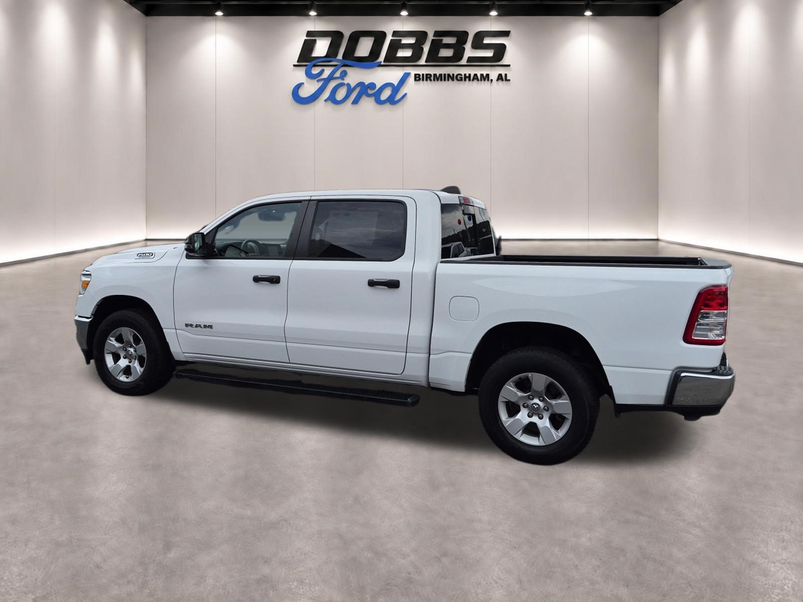 Used 2023 RAM 1500 Big Horn AWD/4WD image 5