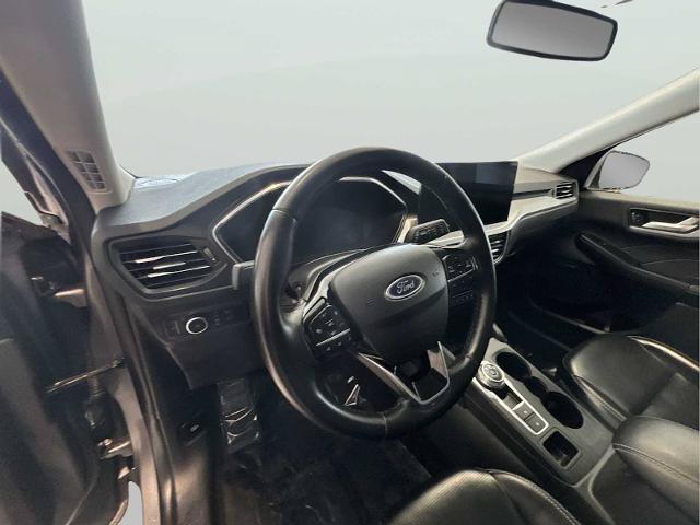 Certified 2024 Ford Escape Platinum AWD/4WD image 9