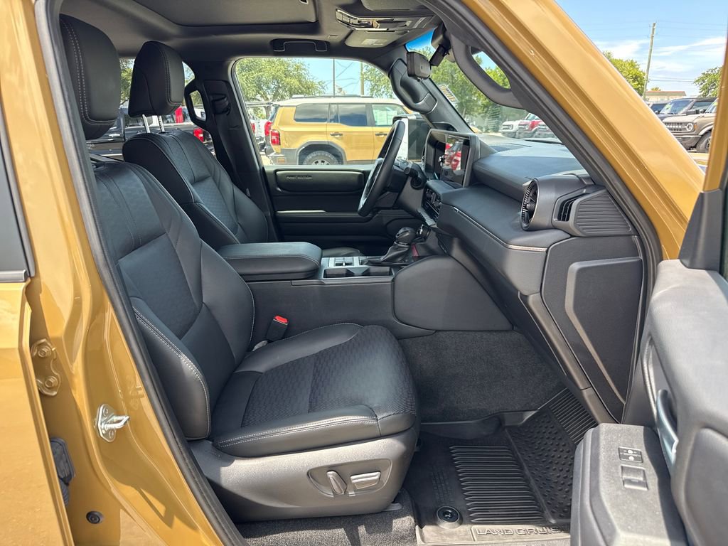 Used 2024 Toyota Land Cruiser AWD/4WD image 27