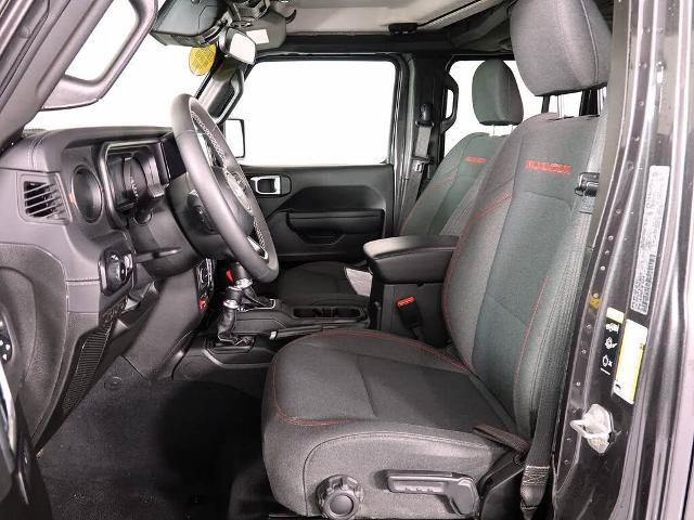 Used 2025 Jeep Wrangler Unlimited Rubicon AWD/4WD image 13