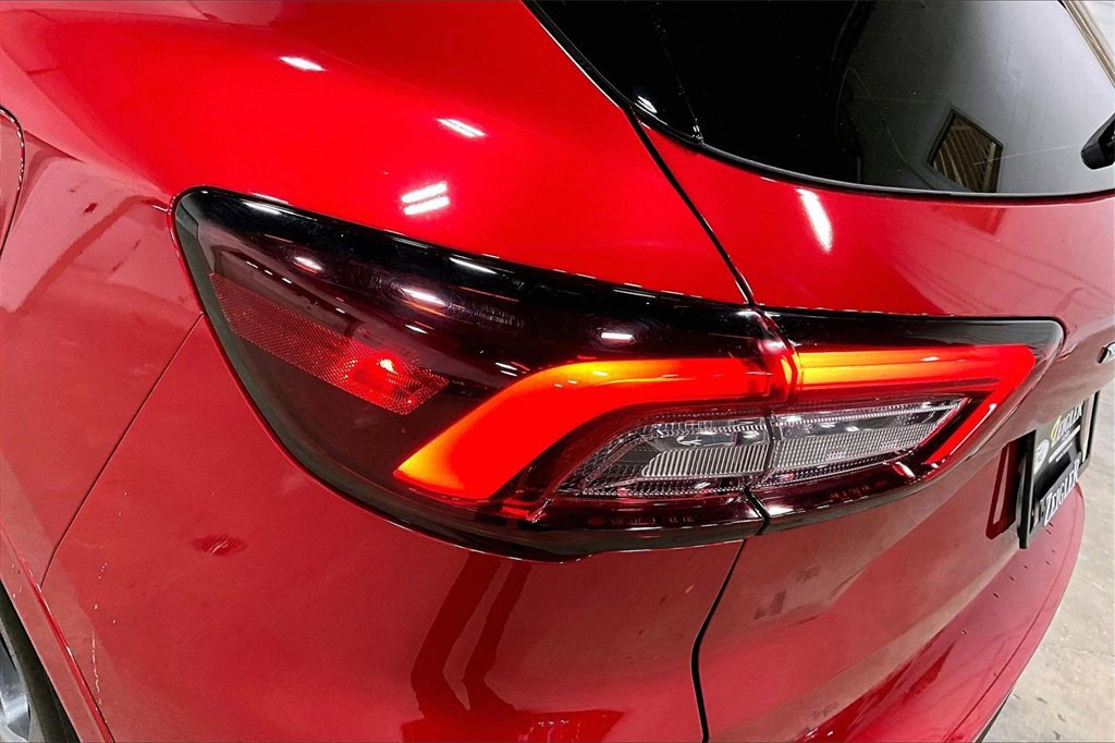 Certified 2023 Ford Escape ST-Line w/ Tech Pack #1 image 29