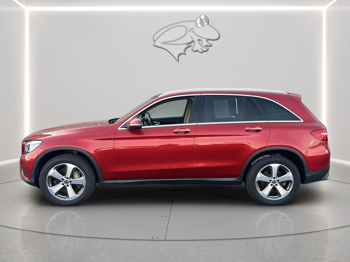 Used 2019 Mercedes-Benz GLC 300 4MATIC image 6