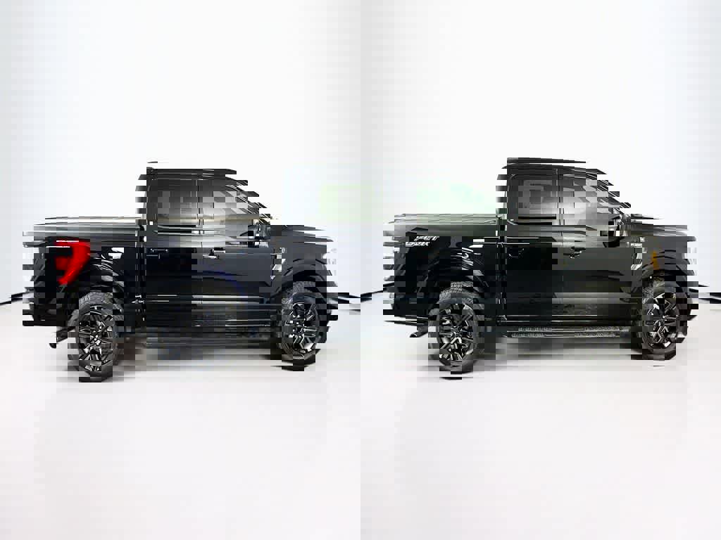 Certified 2022 Ford F150 Lariat image 26