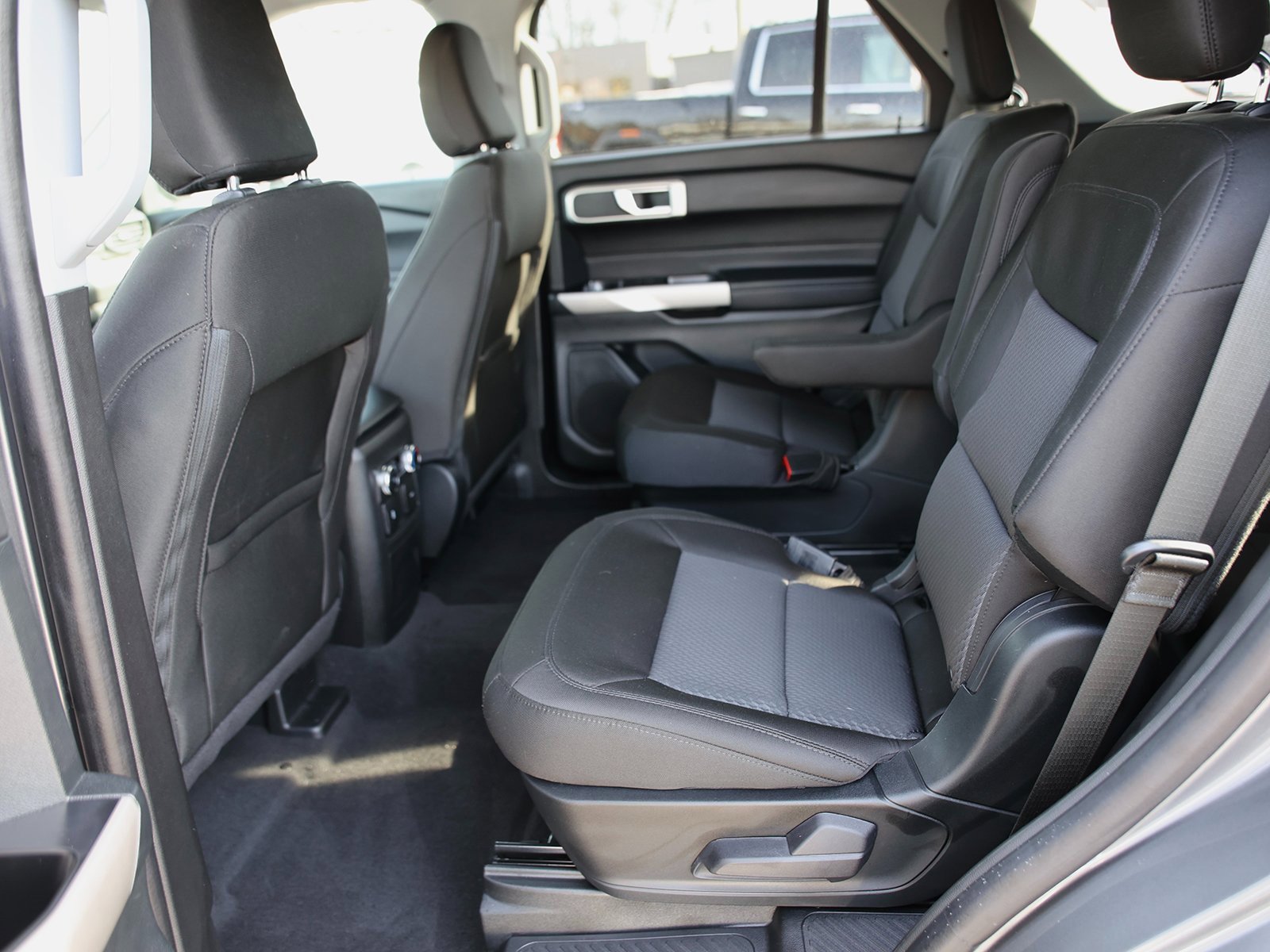 Certified 2022 Ford Explorer XLT image 22