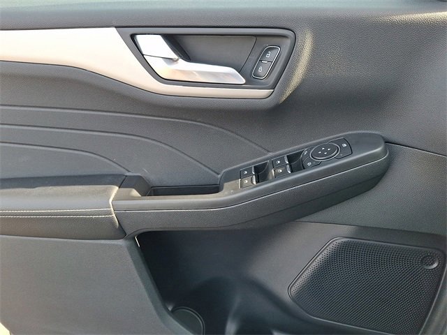 Certified 2022 Ford Escape SEL image 11