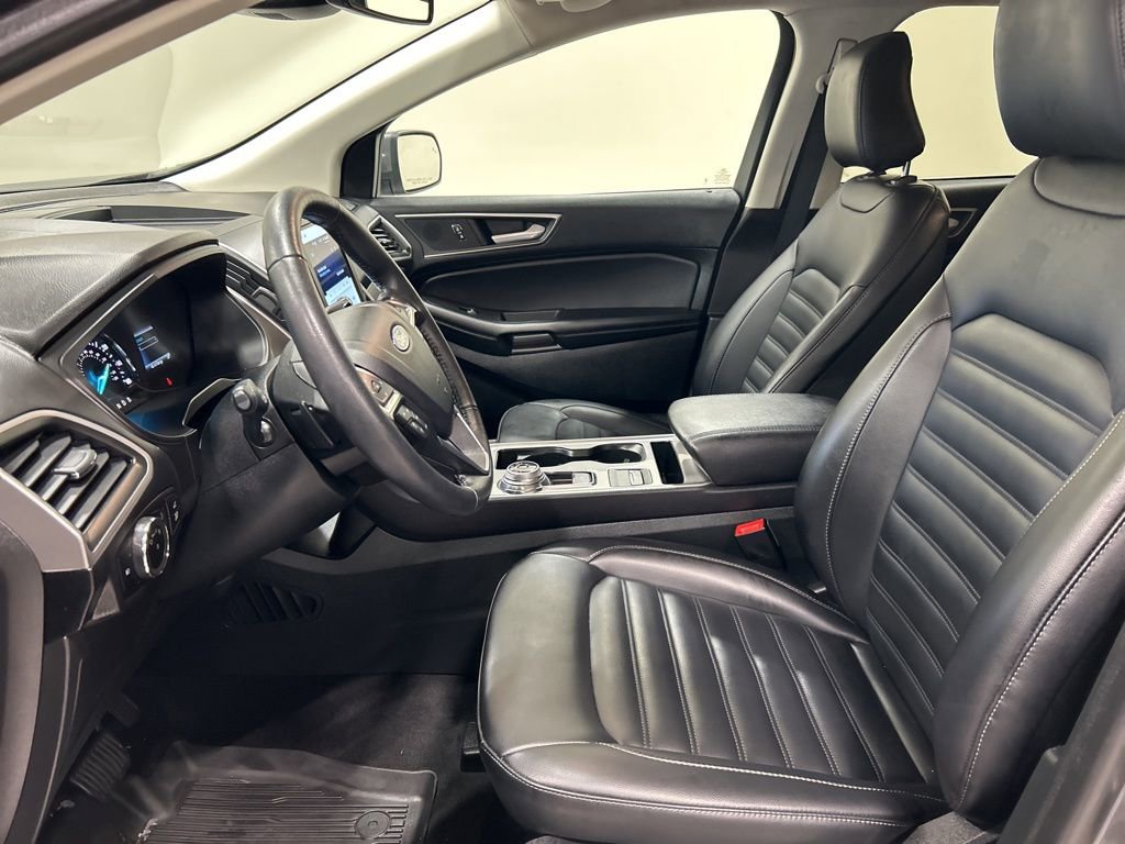 Certified 2024 Ford Edge SEL w/ Convenience Package image 12