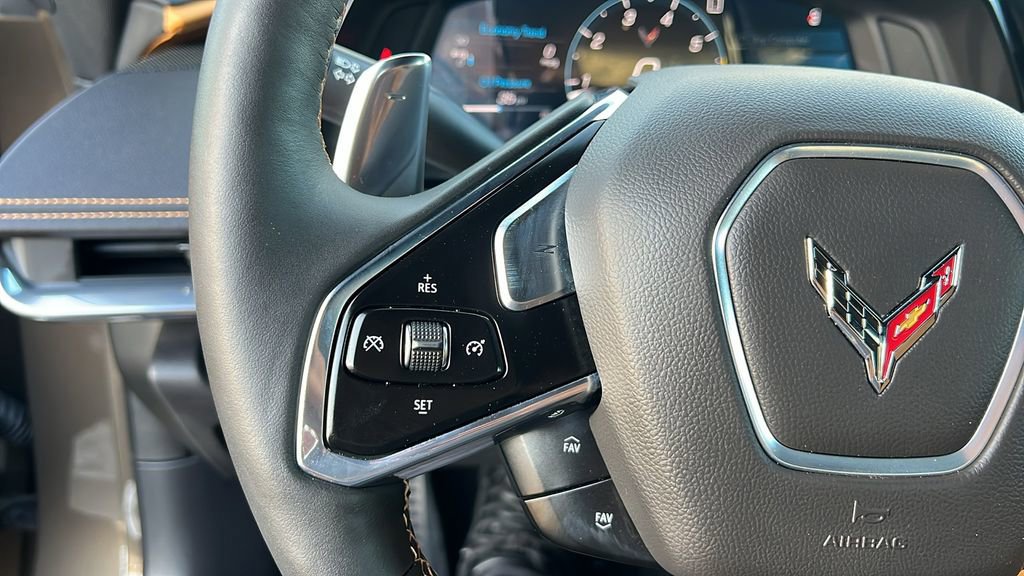 Used 2020 Chevrolet Corvette Stingray w/ 2LT Preferred Equipment Group image 19