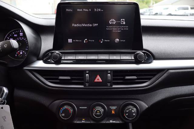 Used 2024 Kia Forte LXS FWD image 6