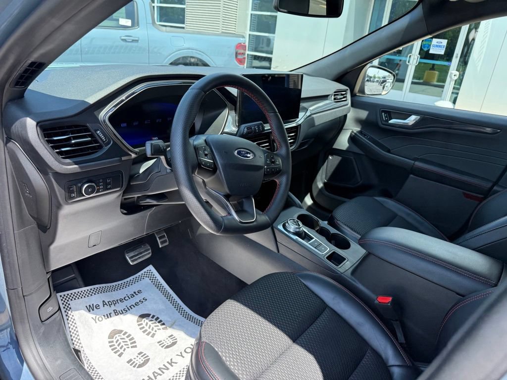 Certified 2024 Ford Escape ST-Line Elite AWD/4WD image 22