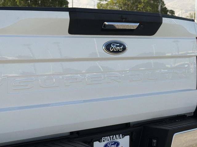 Certified 2022 Ford F250 Lariat w/ Lariat Value Package AWD/4WD image 9