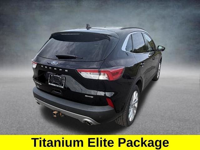 Certified 2022 Ford Escape Titanium w/ Titanium Elite Package AWD/4WD image 5