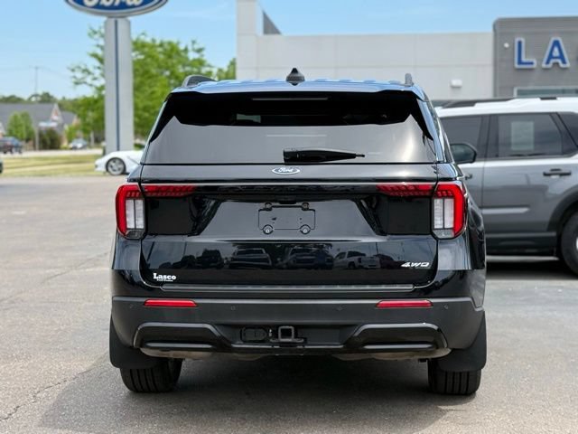 Certified 2025 Ford Explorer ST-Line AWD/4WD image 41