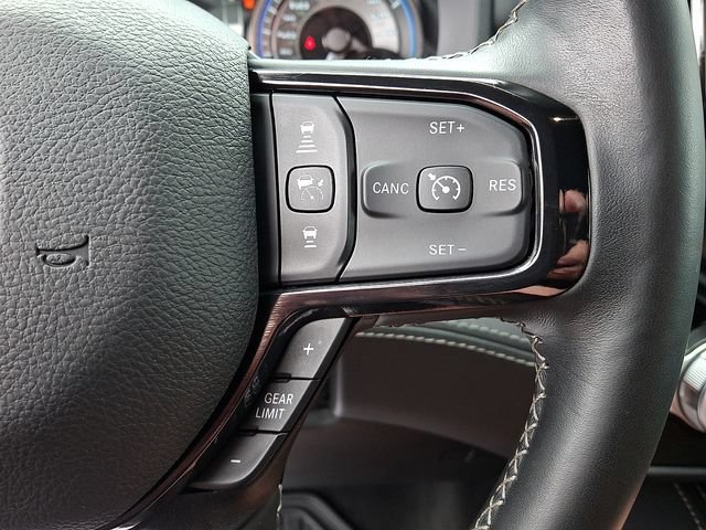 Used 2022 RAM 1500 Limited AWD/4WD image 25