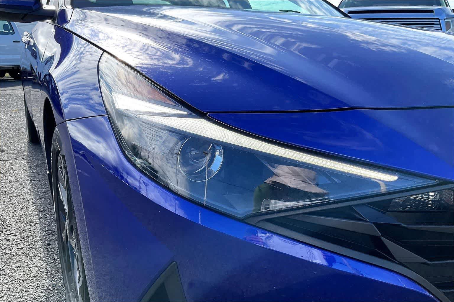 Used 2023 Hyundai Elantra Blue FWD image 31