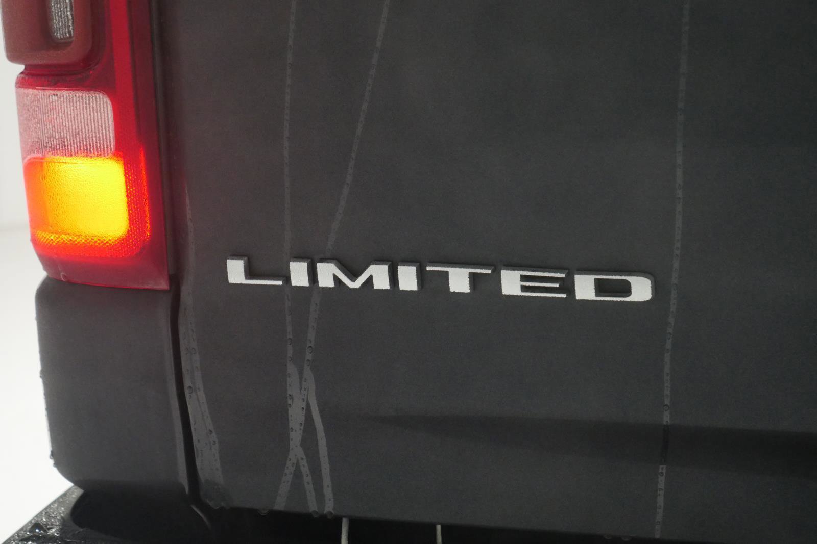 Used 2020 RAM 1500 Limited w/ Off Road Group image 27