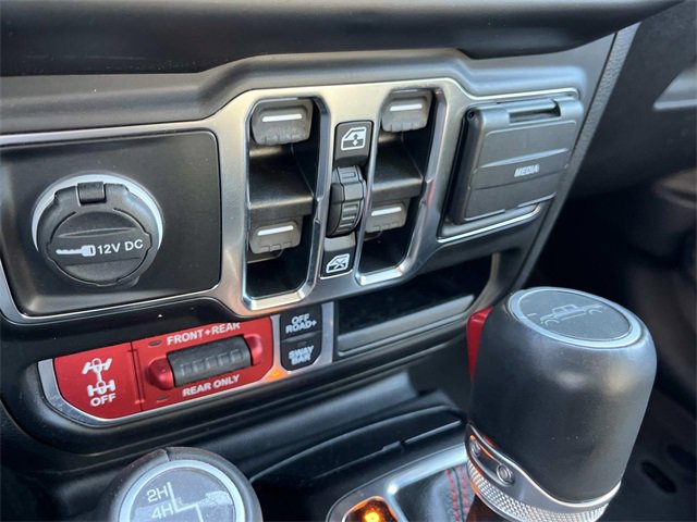 Used 2022 Jeep Gladiator Rubicon w/ LED Lighting Group image 31