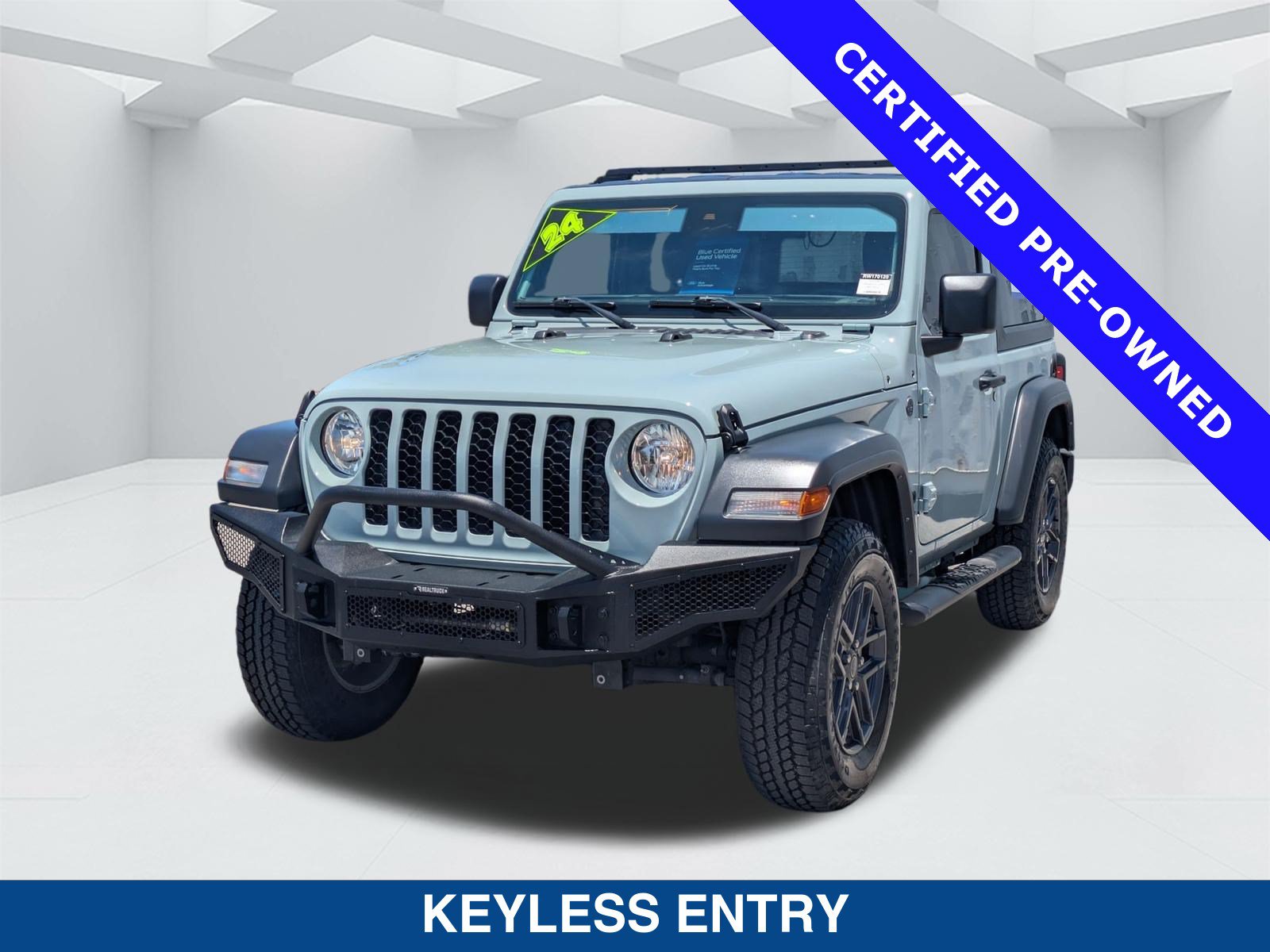 Used 2024 Jeep Wrangler Sport AWD/4WD image 7