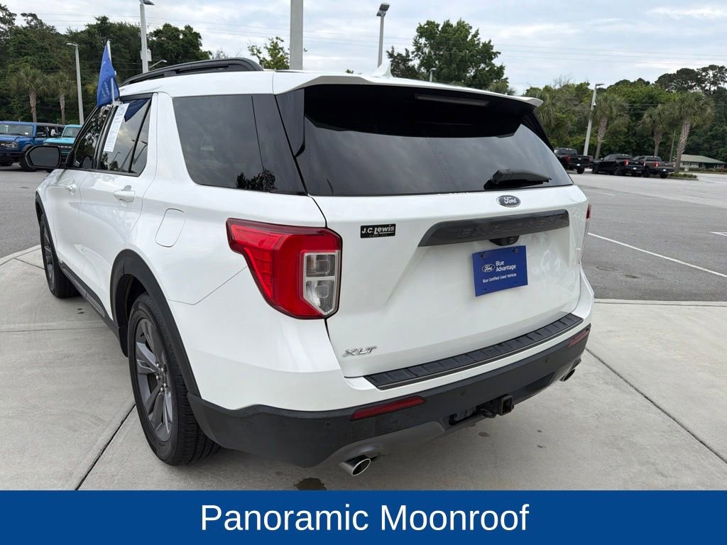 Certified 2023 Ford Explorer XLT w/ Equipment Group 202A RWD image 5