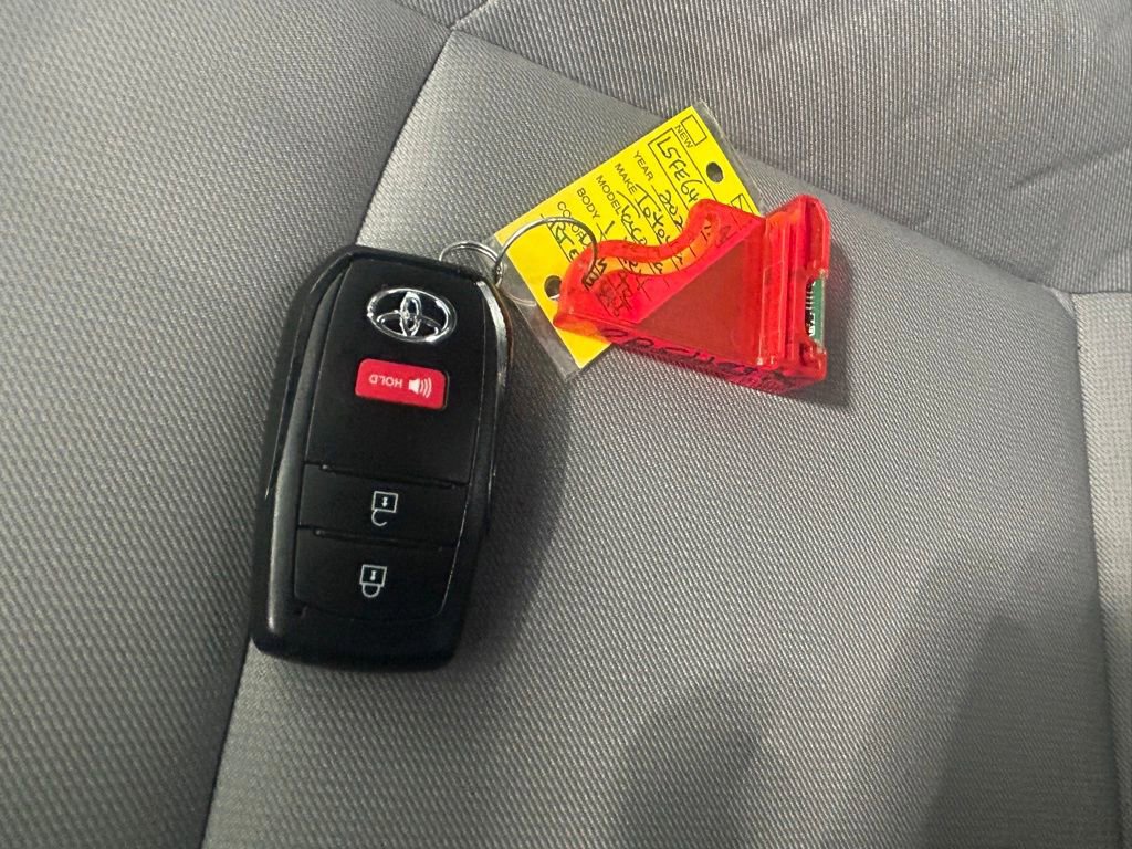 Used 2024 Toyota Tacoma SR5 image 40