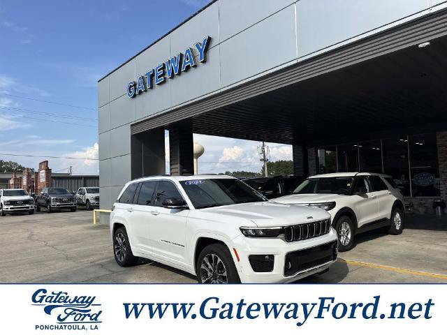 Used 2024 Jeep Grand Cherokee Overland w/ Trailer Tow Package