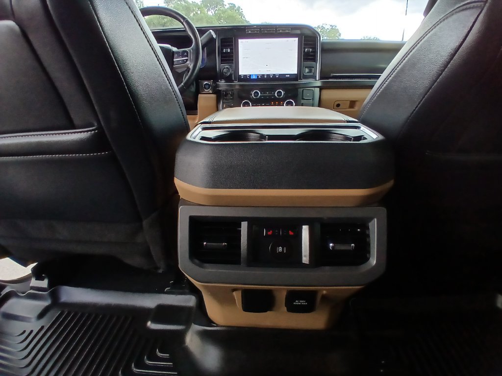 Certified 2024 Ford F250 Lariat w/ Lariat Ultimate Package AWD/4WD image 28