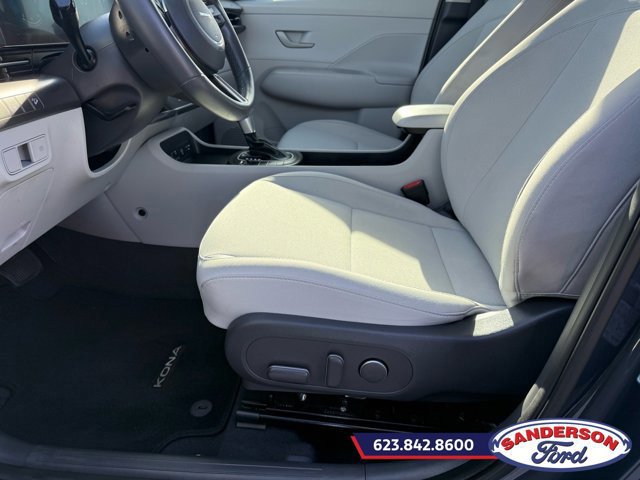 Used 2024 Hyundai Kona SEL image 13
