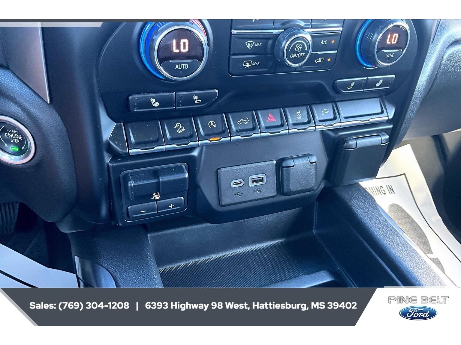 Used 2019 Chevrolet Silverado 1500 LT Trail Boss AWD/4WD image 24