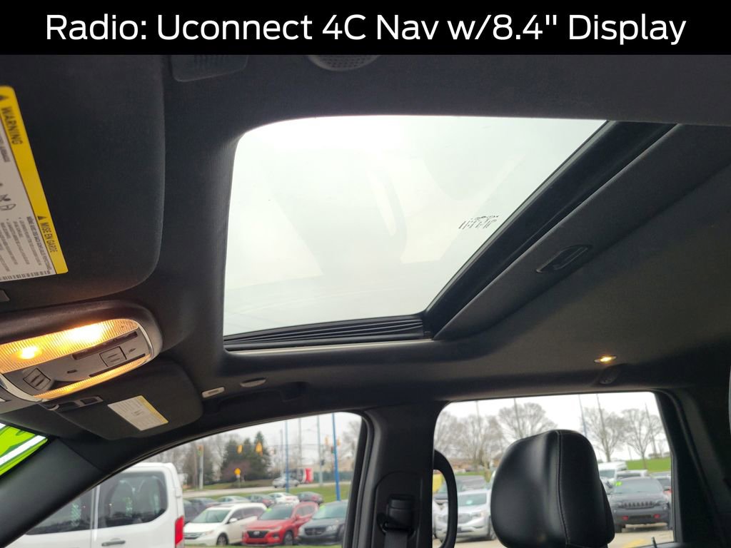 Used 2018 Jeep Grand Cherokee Altitude image 29