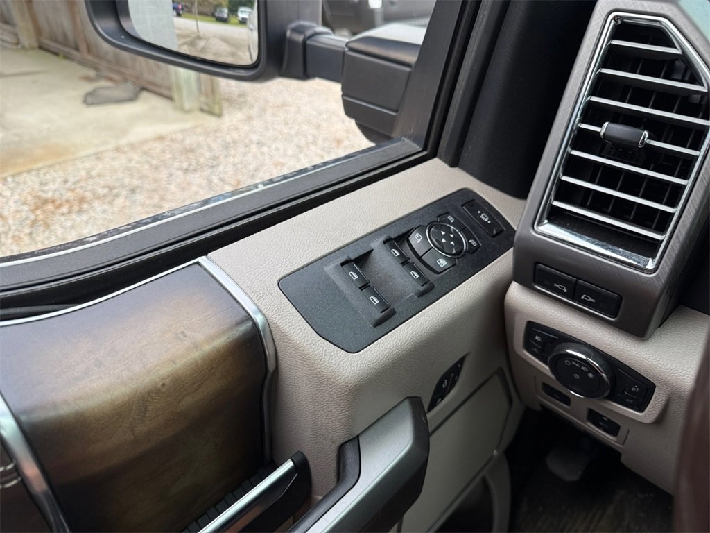 Certified 2019 Ford F350 Limited image 23