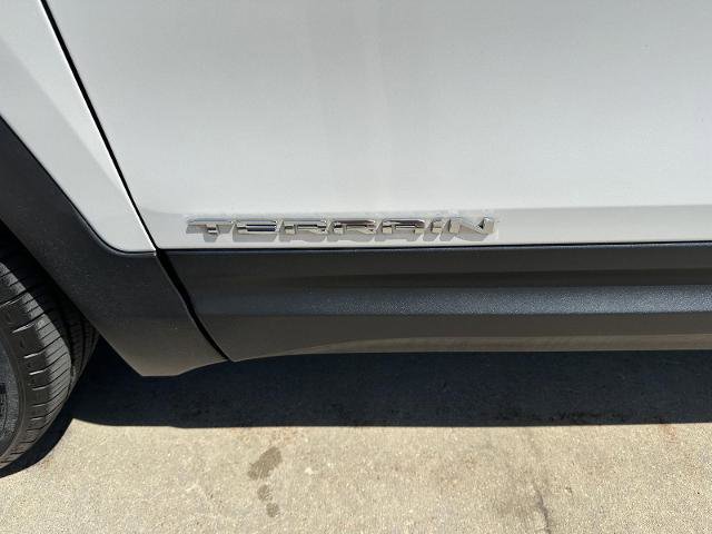 Used 2022 GMC Terrain SLT w/ Infotainment Package II AWD/4WD image 39
