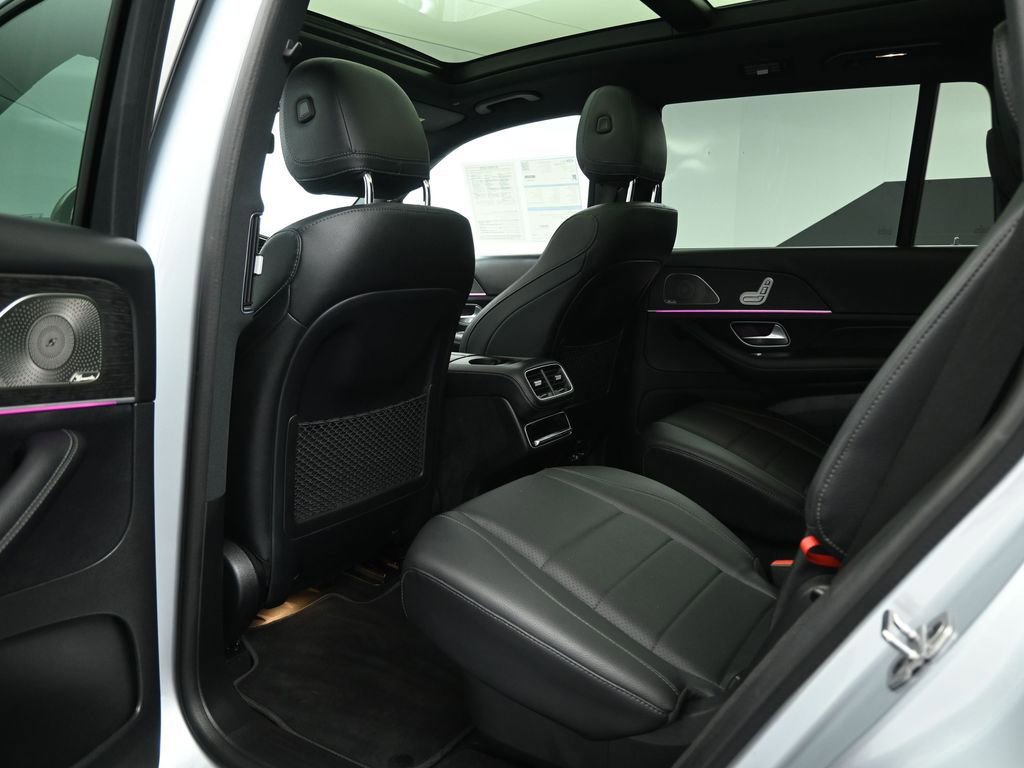Used 2022 Mercedes-Benz GLS 450 4MATIC image 46