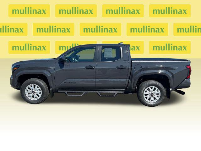 Used 2025 Toyota Tacoma SR5 AWD/4WD image 8