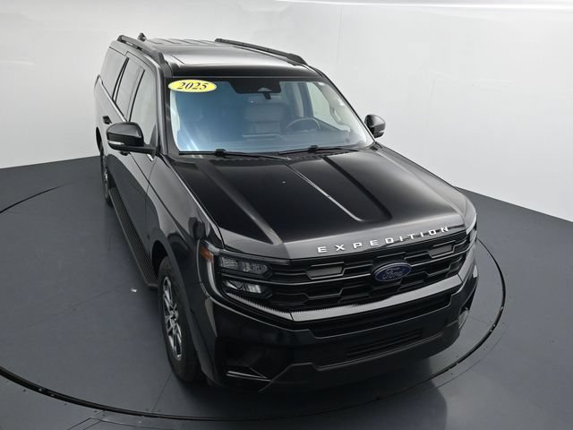 Certified 2025 Ford Expedition Max Active AWD/4WD image 29