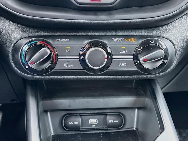 Used 2022 Kia Soul LX w/ Technology Package FWD image 16