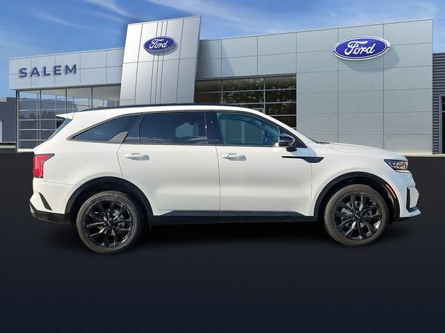 Used 2022 Kia Sorento SX AWD/4WD image 2