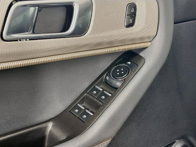Certified 2025 Ford Explorer Active AWD/4WD image 18