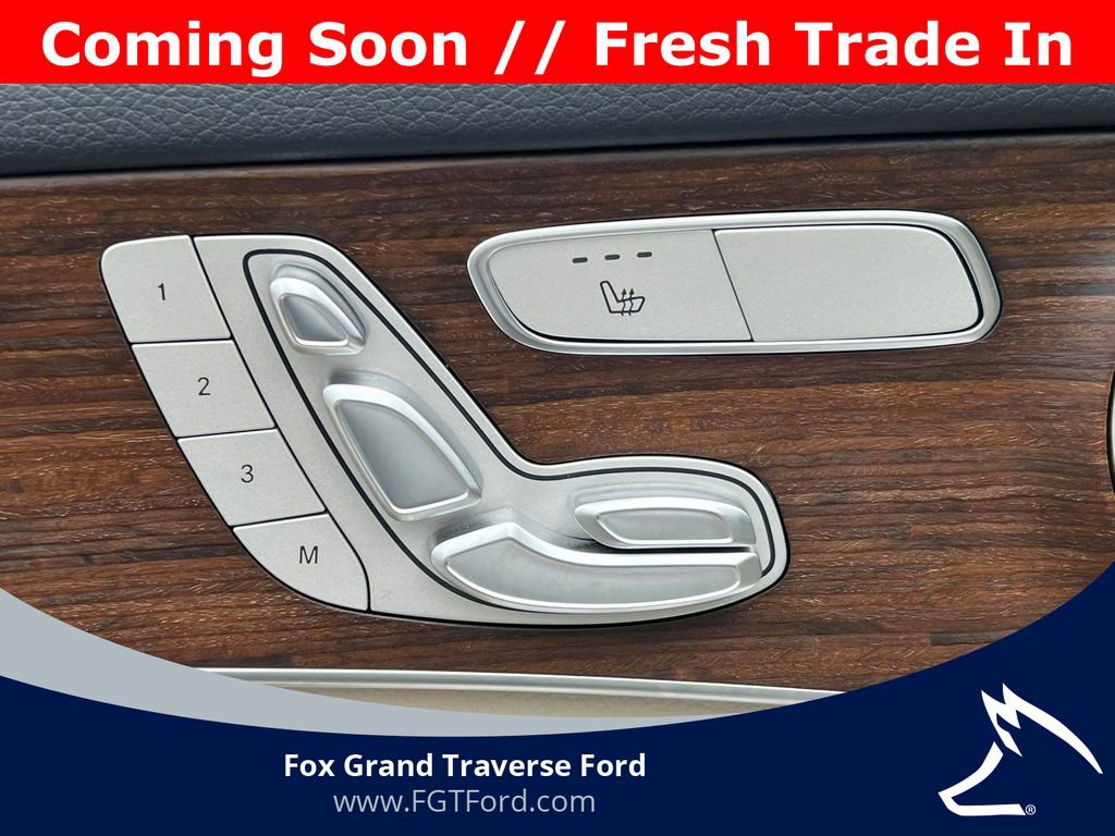 Used 2022 Mercedes-Benz GLC 300 4MATIC image 16