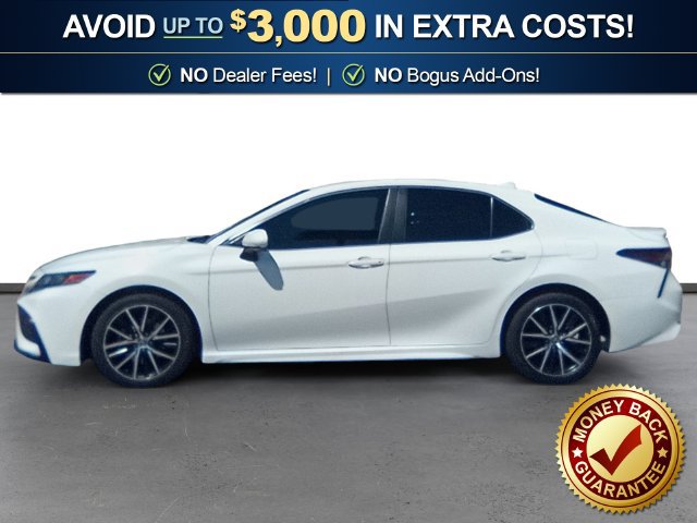 Used 2021 Toyota Camry SE FWD image 2