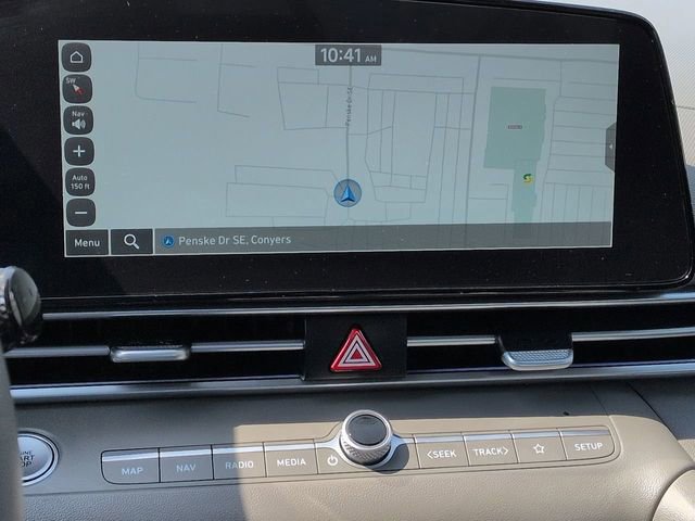 Used 2025 Hyundai Elantra SEL image 27