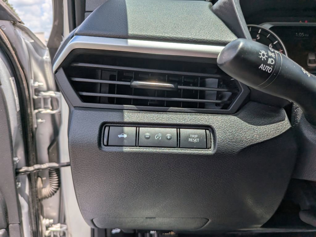 Used 2020 Nissan Altima 2.5 S FWD image 28