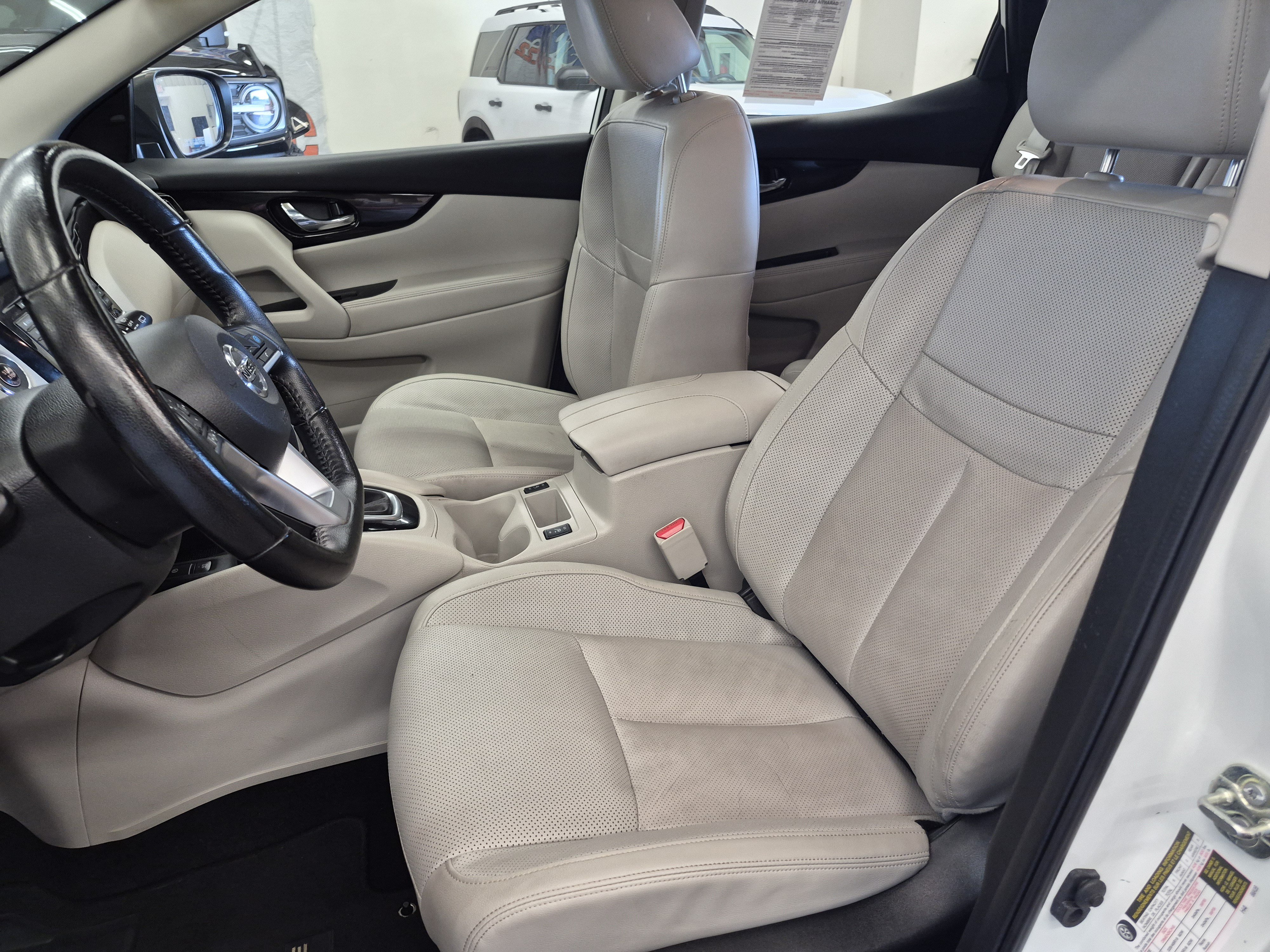Used 2022 Nissan Rogue Sport SL w/ Premium Package AWD/4WD image 13