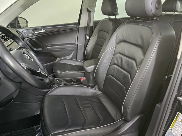 Used 2019 Volkswagen Tiguan SEL Premium AWD/4WD image 23