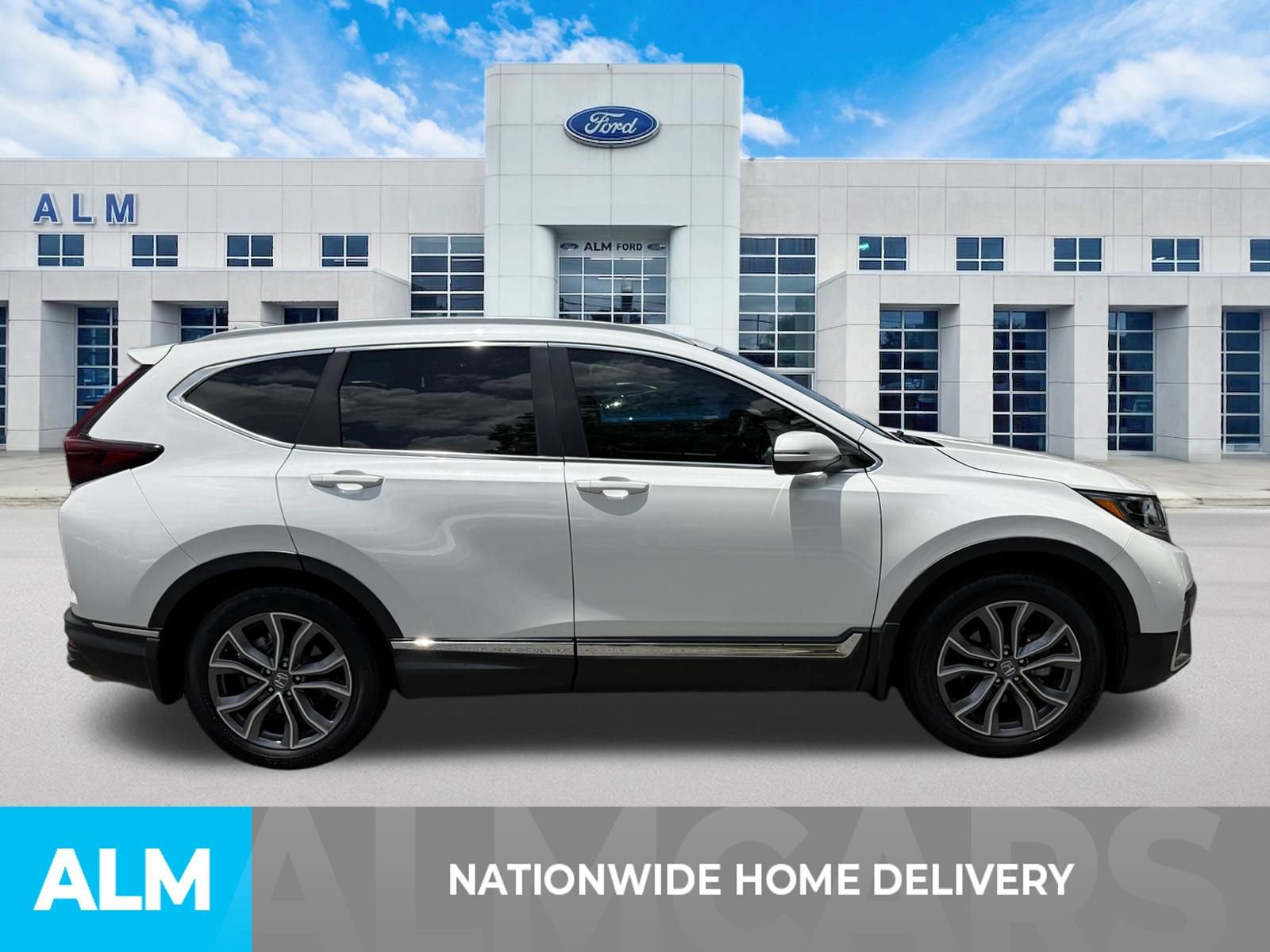 Used 2021 Honda CR-V Touring image 4