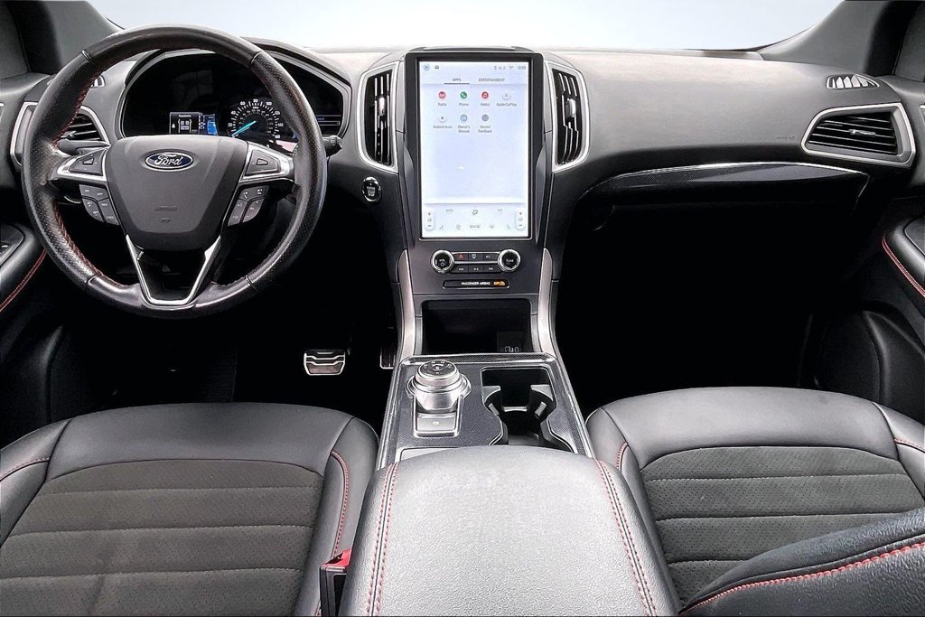 Certified 2022 Ford Edge ST-Line AWD/4WD image 9